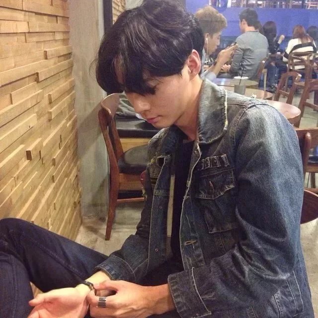 黄枫宏阳