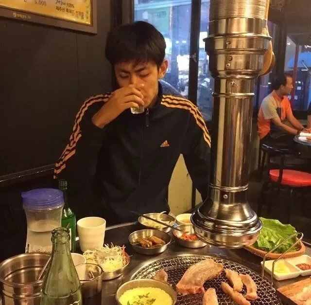 熊彬露静